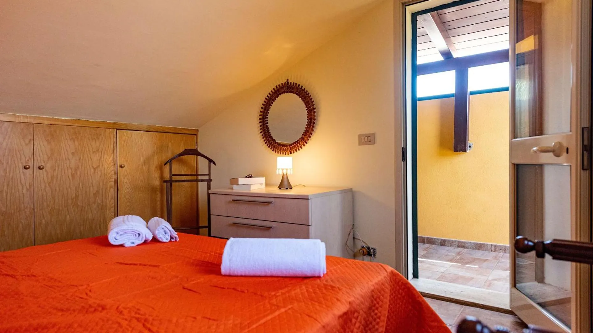 Villa Mare Blu Campofelice Di Roccella 0*,  Italien